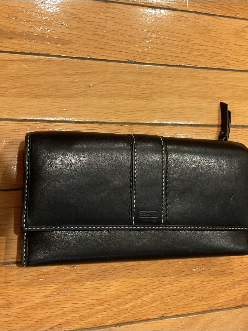 Coach Black Leather Zip-Around Wallet with Contrast Stitching